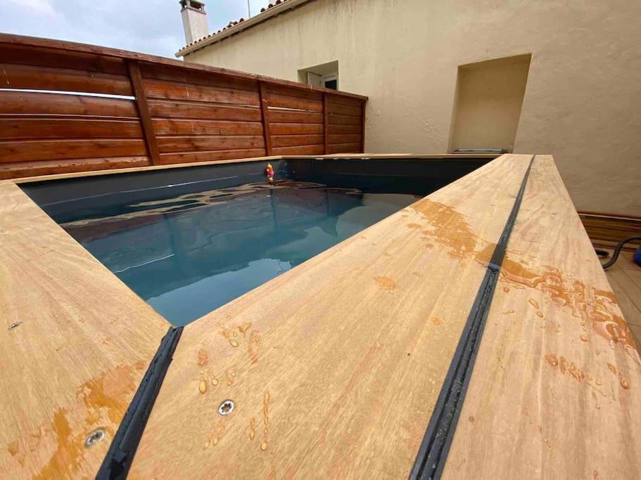 Charentaise 6-8 Personnes Avec Piscine Villa Tonnay-Charente Exterior foto